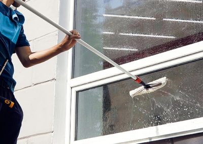 Window-Cleaning-Experts.jpeg